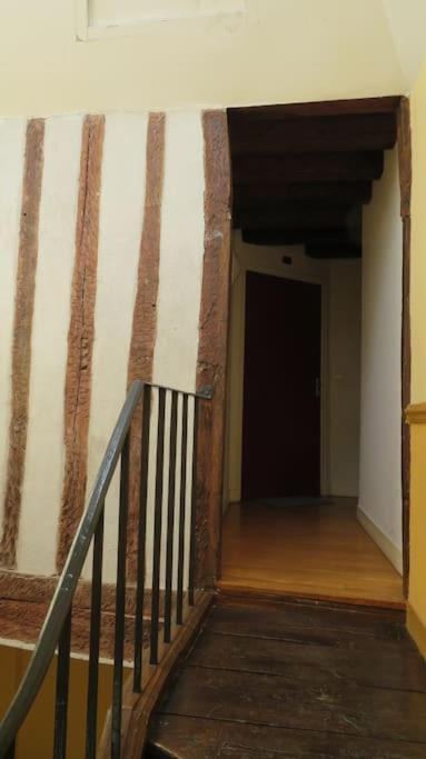 Loft De 53 M2 Centre Ville Blois,Tv מראה חיצוני תמונה